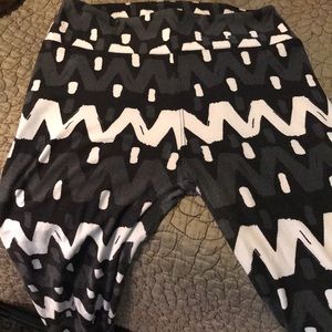 Lularoe leggings. One size fits all.